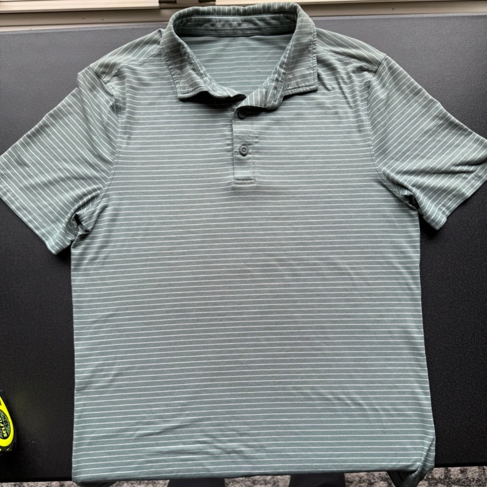 mens Lululemon evolution polo